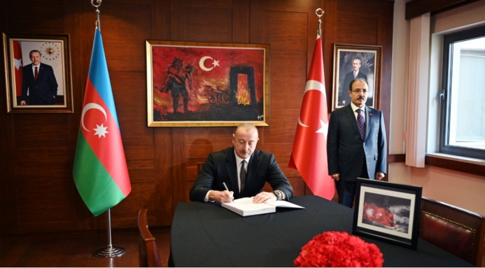 prezident-ilham-eliyev-turkiye-sefirliyinde-olub-bashsagligi-verib