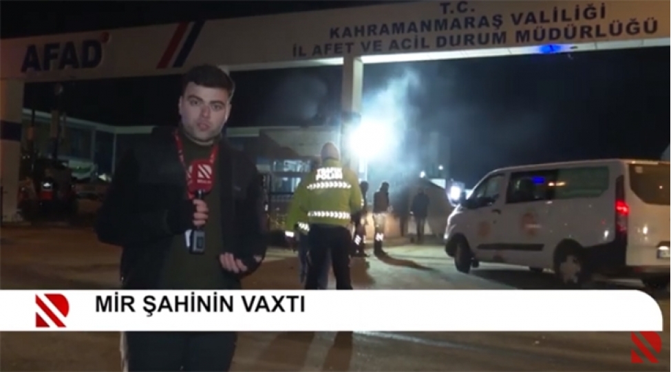 azerbaycanin-media-numayendeleri-turkiyenin-felaket-bolgesinde-bele-chalishir-real-tvnin-reportaji