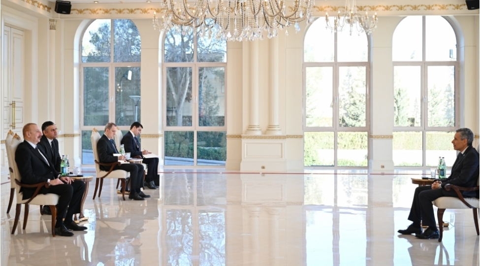 prezident-san-marinonun-yeni-sefirinin-etimadnamesini-qebul-edib