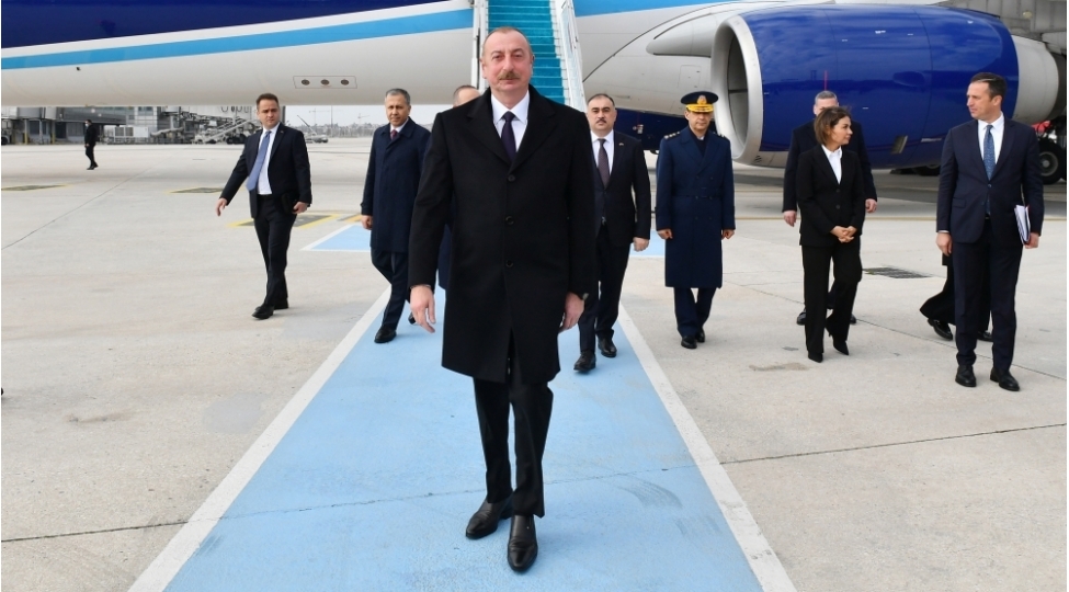 prezident-ilham-eliyev-turkiyeye-ishguzar-sefere-gelib