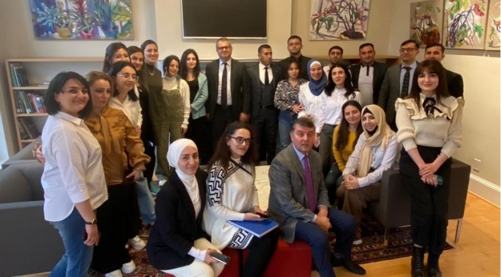 azerbaycanin-absh-daki-sefiri-vashinqtonda-seferde-olan-azerbaycanli-pedaqoqlarla-gorushub