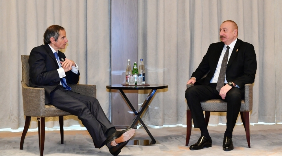 prezident-ilham-eliyev-aeba-nin-bash-direktorunu-qebul-edib-yenilenibfoto