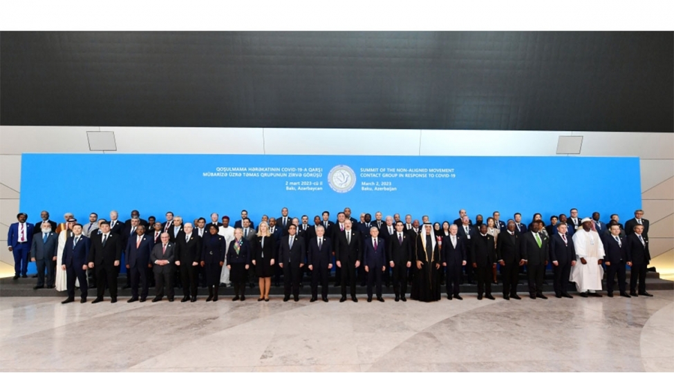 bakida-qoshulmama-herekatinin-zirve-gorushu-kechirilib-prezident-ilham-eliyev-tedbirde-ishtirak-edib-yenilenibfotovideo