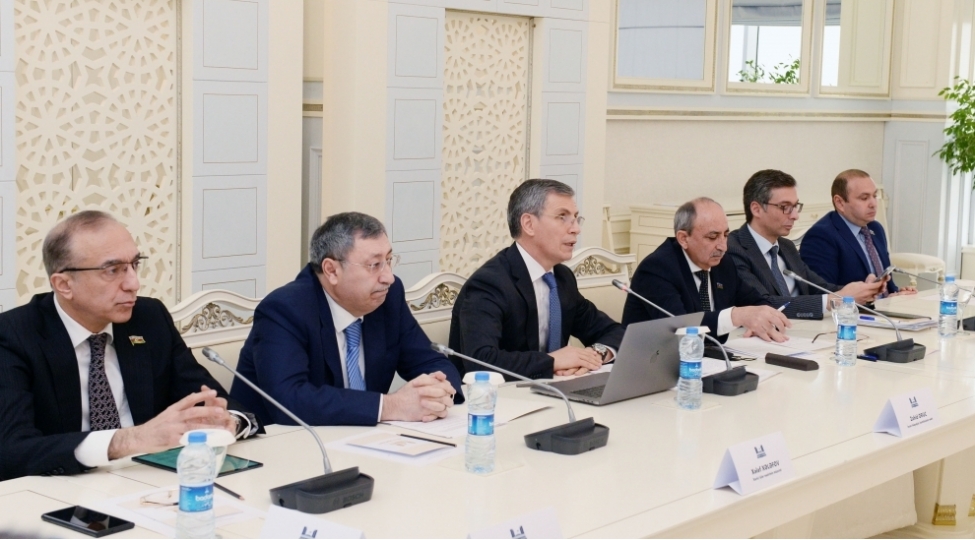 daglari-asharken-qerbi-azerbaycana-dinc-ve-huquqi-qayidish-foto