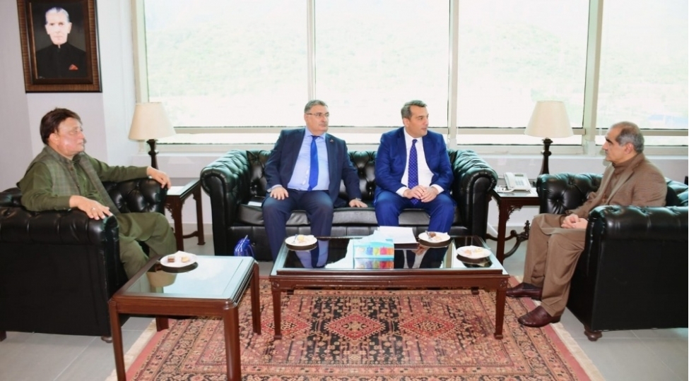 pakistanla-azerbaycan-arasinda-aviasiya-elaqeleri-muzakire-olunub