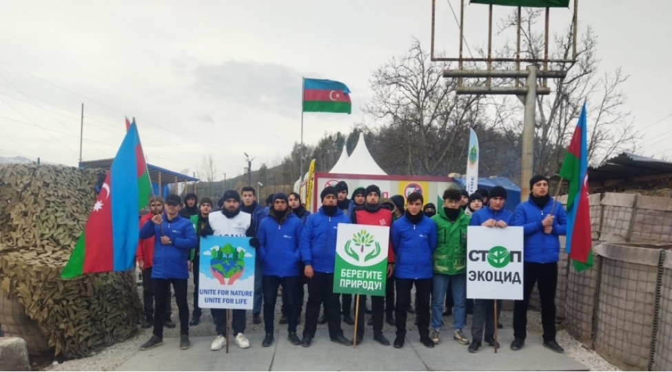 86-ci-gun-ekofeallar-dovlet-himnini-seslendiribler
