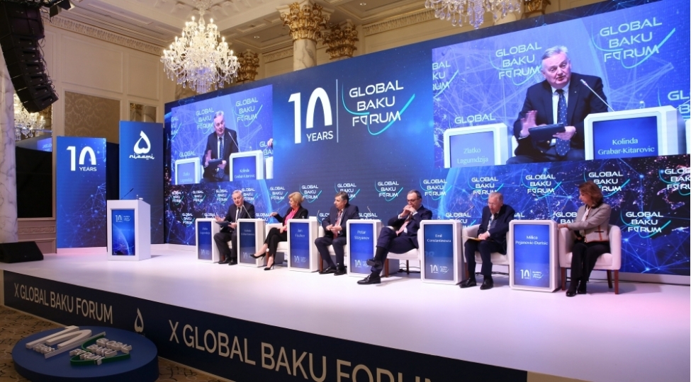 x-qlobal-baki-forumu-basha-chatib-2