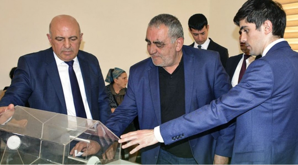 terterin-talish-kendine-kochecek-sakinler-arasinda-pushkatma-kechirilib-foto