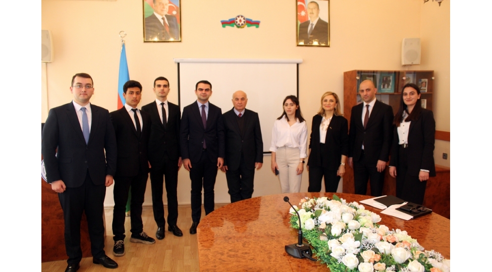 yeni-klublar-telebelerin-teshebbuskar-rolunun-artirilmasinda-muhum-rol-oynayacaq-foto