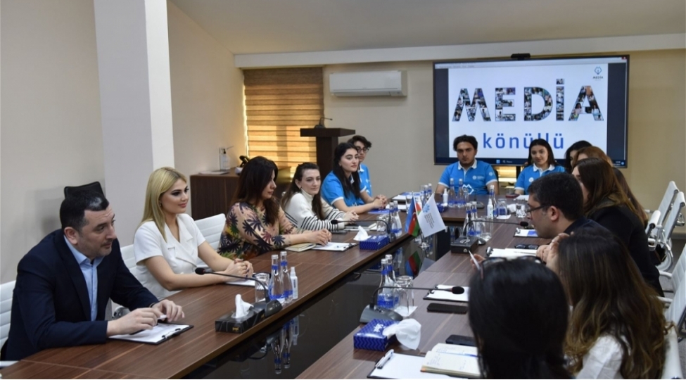 medianin-inkishafi-agentliyinde-media-konulluleri-ile-gorush-olub
