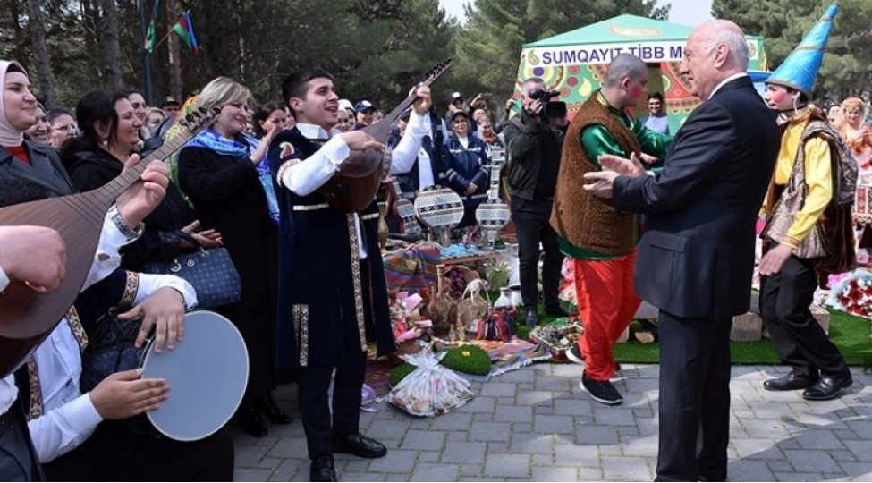 sumqayitda-novruz-bayrami-munasibetile-umumsheher-tedbiri-kechirilib