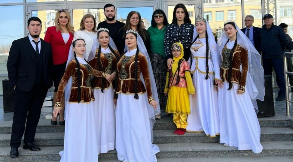 heshterxandaki-azerbaycan-ish-merkezinde-novruz-shenliyi-kechirilib