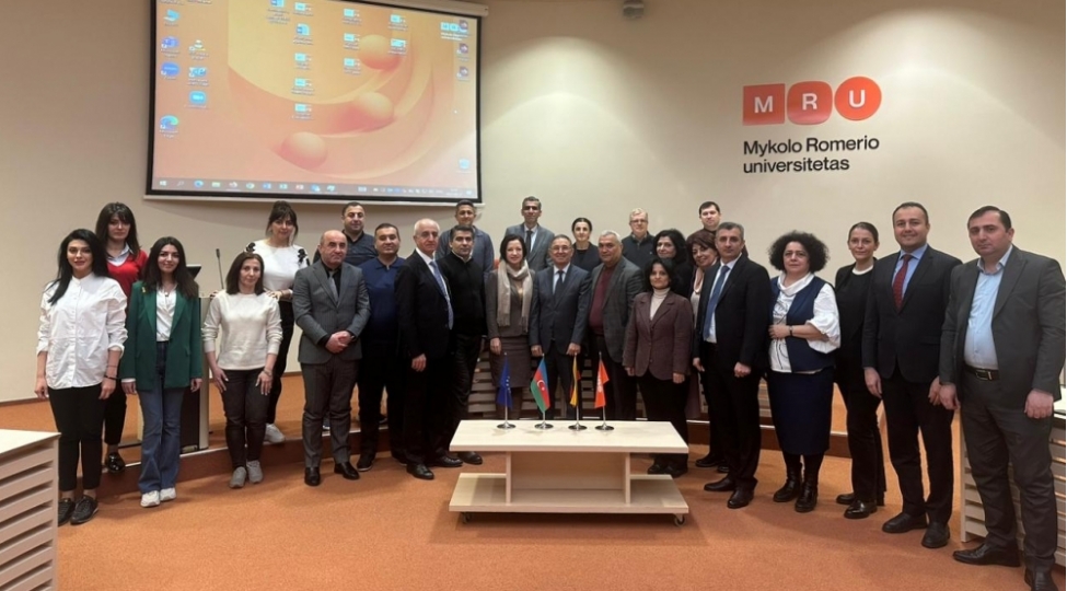 tedris-ve-keyfiyyet-teminati-uzre-litva-tecrubesi-oyrenilib-foto