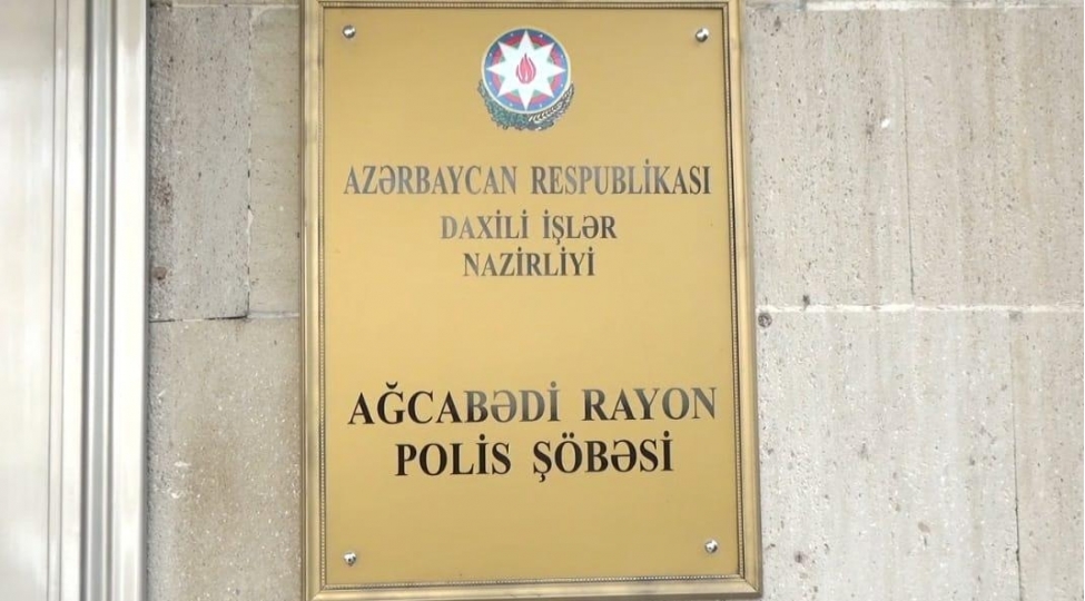 agcabedi-sakininden-kalashnikov-avtomati-goturulub
