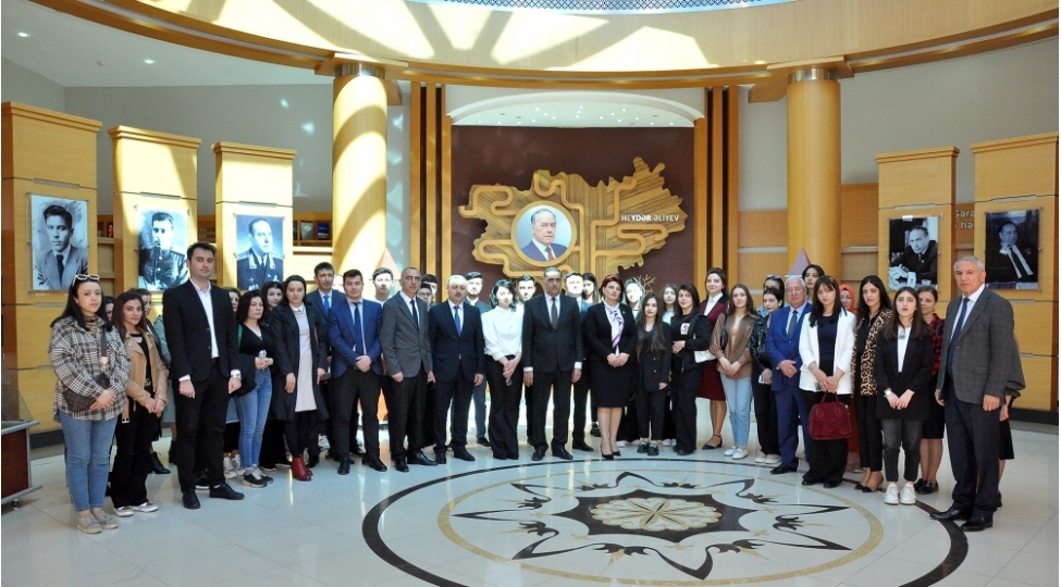 zaqatalada-genc-partiya-feallari-heyder-eliyev-merkezini-ziyaret-edibler-foto