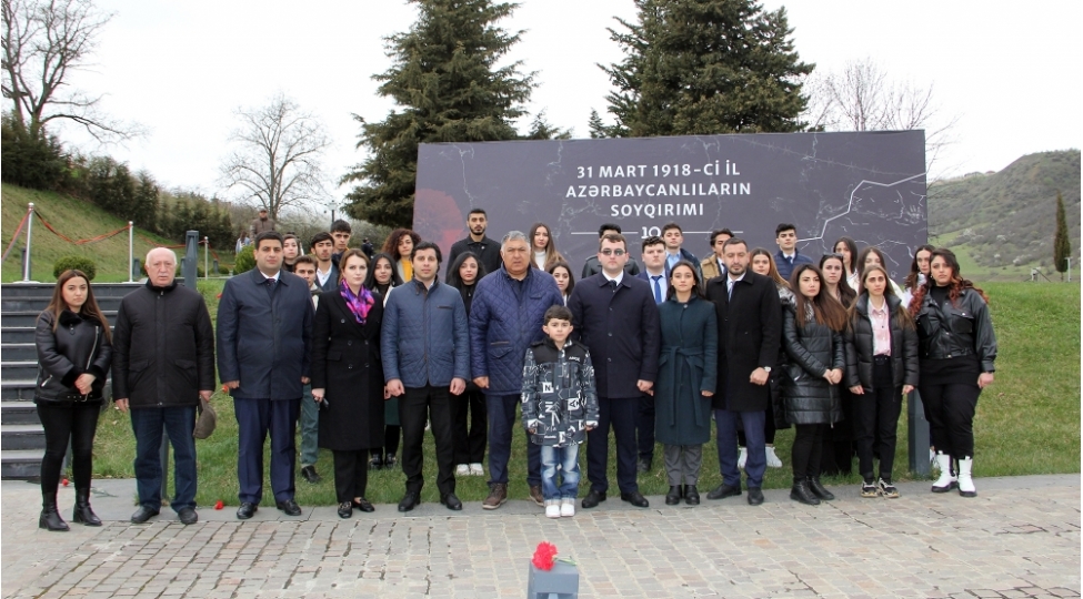 31-mart-azerbaycanlilarin-soyqirimi-gunu-ile-elaqedar-quba-soyqirimi-memorial-kompleksi-ziyaret-olunub-foto