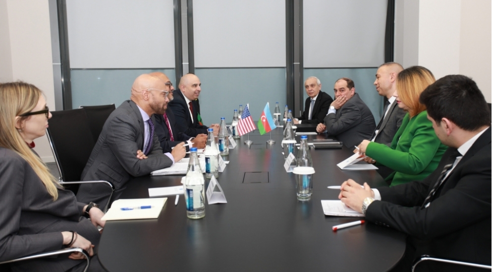 azerbaycan-absh-yashil-enerji-forumu-kechirilib-foto