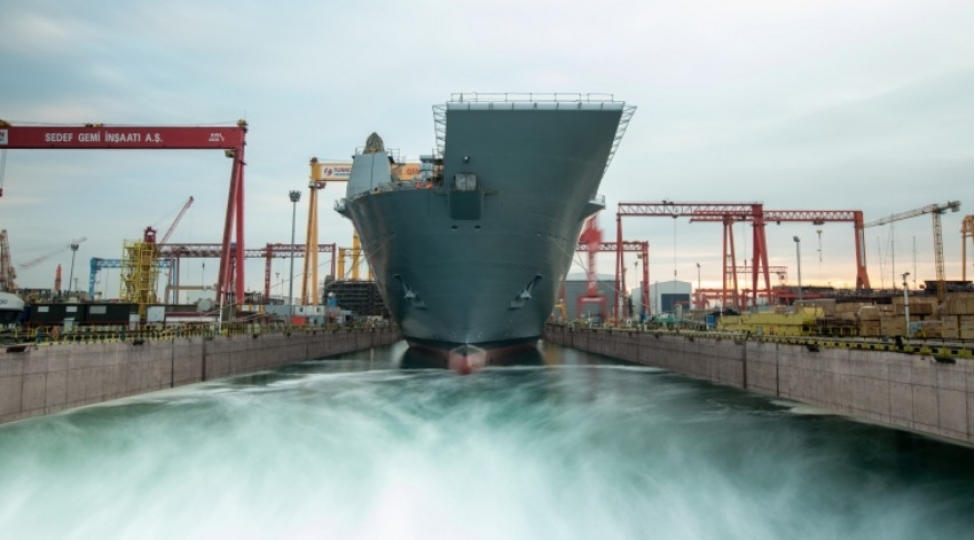 turkiyede-dunyanin-ilk-herbi-pua-gemisi-xidmete-bashlayir-video