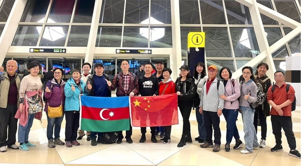 azerbaycana-chinli-turistlerin-kutlevi-seferleri-berpa-olunur