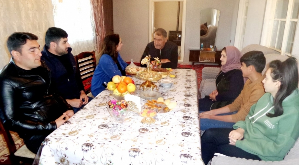 muasirleshen-kendlerimiz-beneniyarda-xosh-xatirelerle-dolu-bir-gun