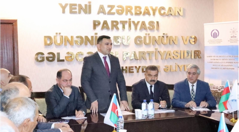 imishlide-huquqi-destek-tedbiri-kechirilib-foto