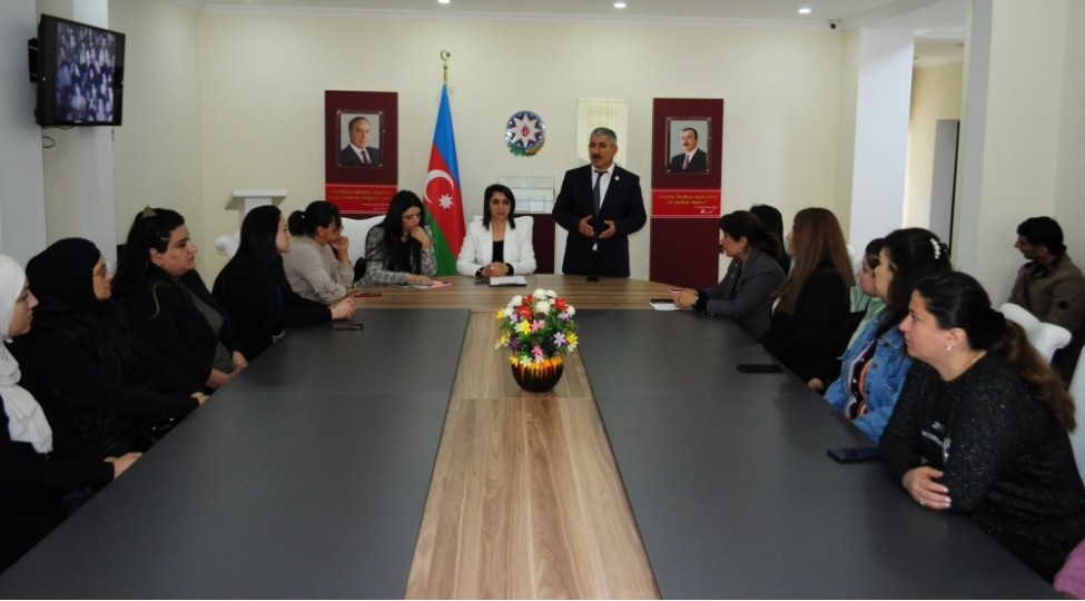 nesillere-ornek-olan-aile-deyerleri-movzusunda-tedbir-foto