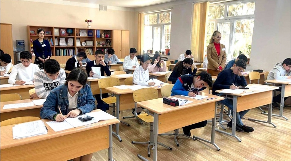 ii-baki-elm-olimpiadasinin-final-merhelesinin-ilk-turu-kechirilib-foto