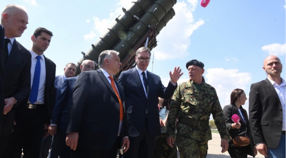 serbiyada-olke-tarixinde-en-boyuk-mudafie-sergisi-achilib