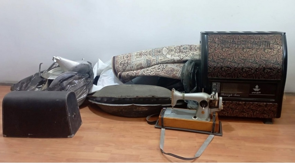 neftchalada-evden-10-000-manat-deyerinde-meishet-eshyalari-ogurlanib-foto