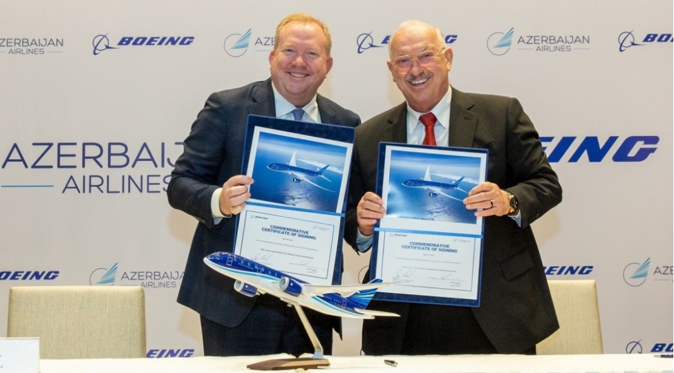 azerbaycan-8-muasir-boeing-787-dreamliner-teyyareleri-alir-foto