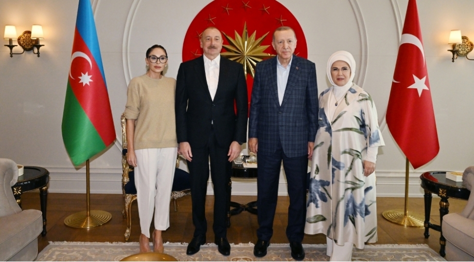 azerbaycan-ve-turkiye-prezidentleri-birge-nahar-edibler