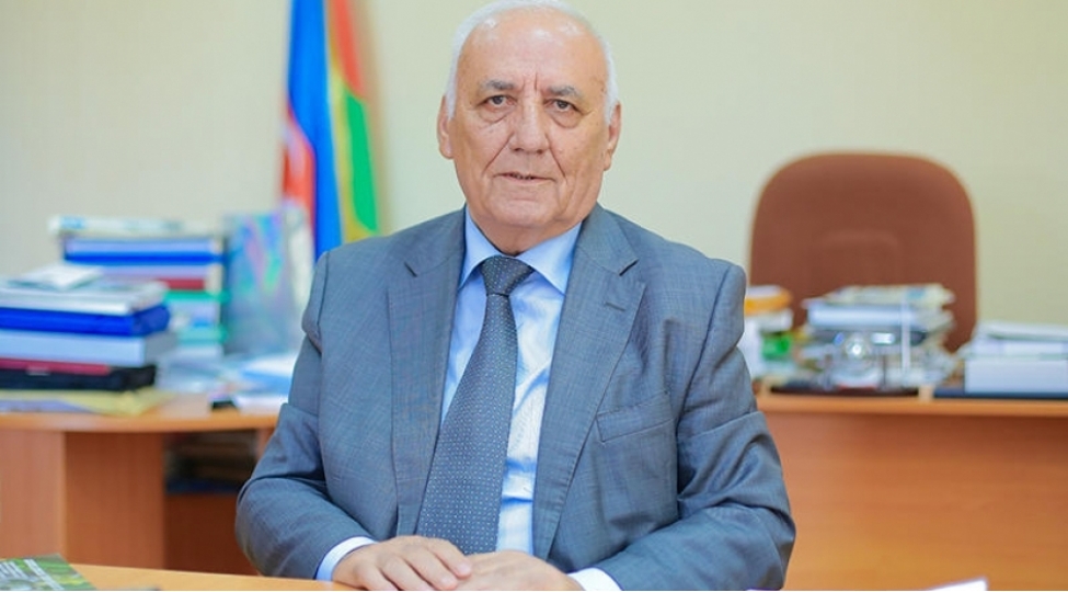 yaqub-mahmudov-turk-dunyasinda-ilin-adami-beynelxalq-mukafatina-layiq-gorulub-foto