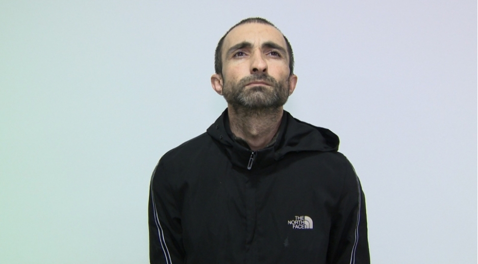 qizlari-narkokuryerliye-celb-eden-shexs-saxlanilib-video