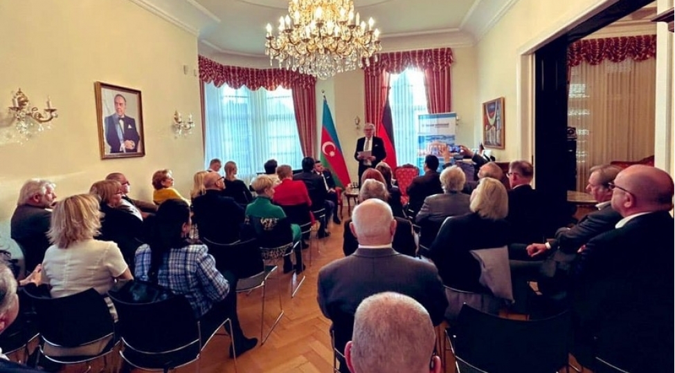 berlinde-azerbaycan-ve-avropanin-enerji-tehlukesizliyi-movzusunda-tedbir-kechirilib