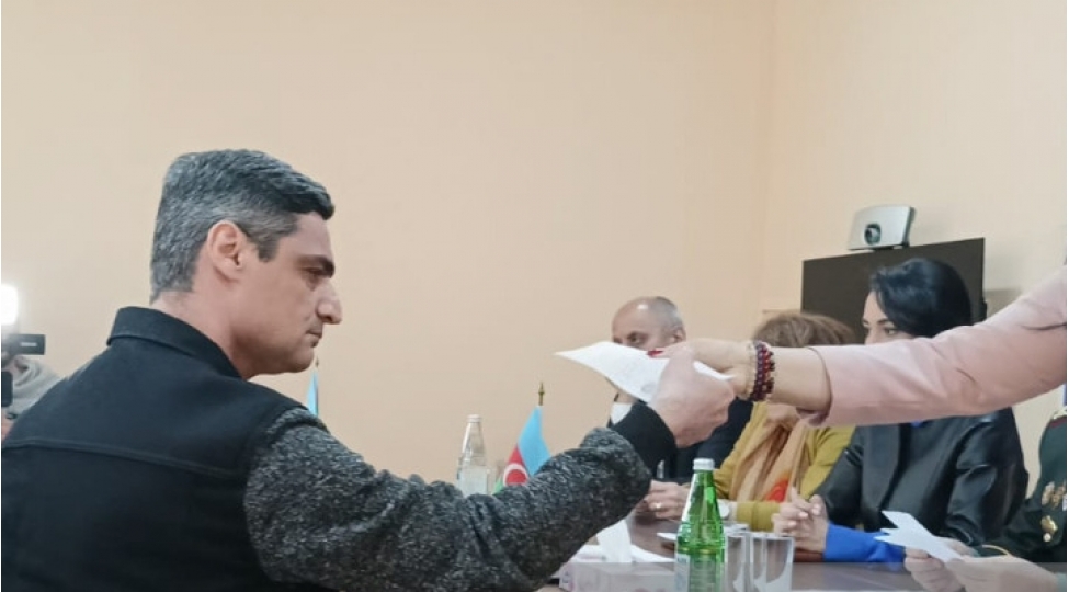 sabiq-nazir-muavini-rafiq-bayramov-azadliga-buraxilib-foto
