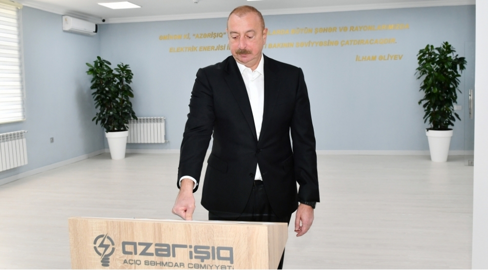 prezident-ilham-eliyev-shusha-elektrik-shebekelerinin-innovativ-texnologiyalar-merkezinin-achilishini-edib-foto