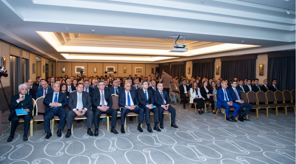 azerbaycanin-su-teserrufati-sektorunun-inkishafi-umummilli-lider-heyder-eliyevin-adi-ile-baglidir-foto