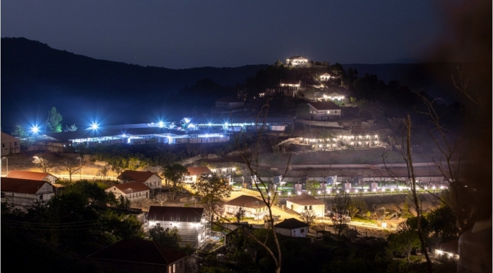 lachindan-goz-qamashdiran-gece-goruntuleri-foto