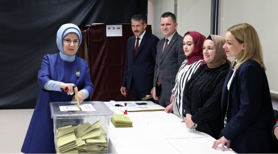 emine-erdogan-sesvermede-ishtirak-edib