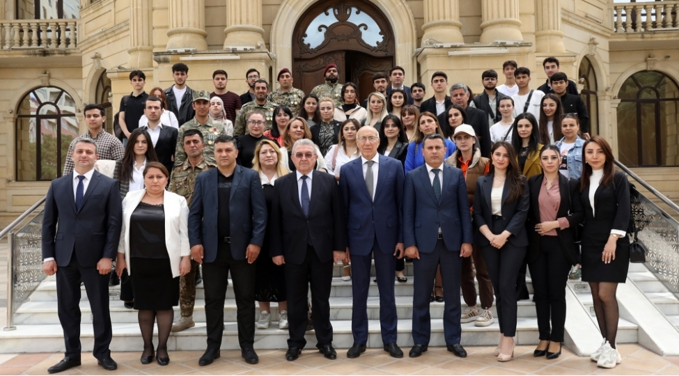 ulu-onderin-heyat-ve-fealiyyeti-azerbaycan-gencliyi-uchun-numunedir-foto