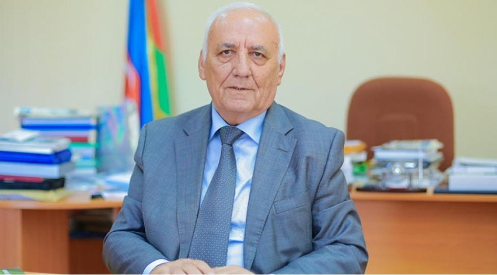 yaqub-mahmudov-avropada-ilin-alimi-beynelxalq-mukafatina-layiq-gorulub-foto