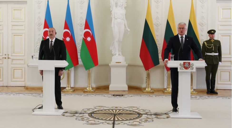 azerbaycan-ve-litva-prezidentleri-metbuata-beyanatlarla-chixish-edibler-yenilenib