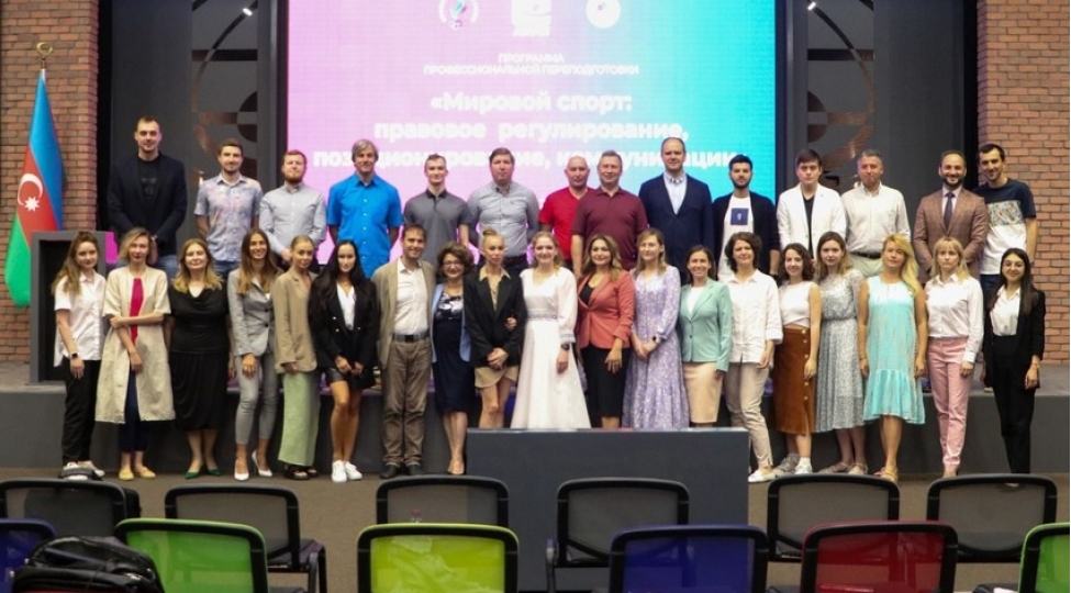 mgimo-telebelerinin-bakida-seyyar-modulu-davam-edir-foto