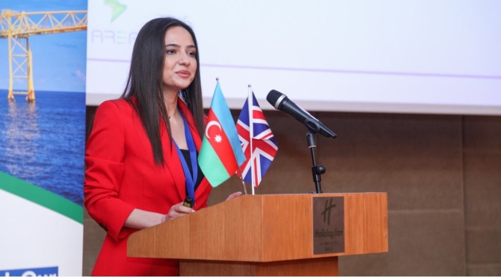 area-nin-direktor-muavini-baku-connect-tedbirinde-ishtirak-edib-foto