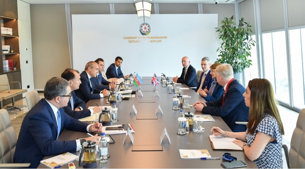 boyuk-britaniya-shirketleri-qarabagda-yashil-enerji-layihelerine-maraq-gosterirler-foto