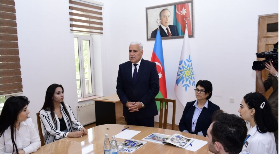 qurtulusha-geden-yol-foto