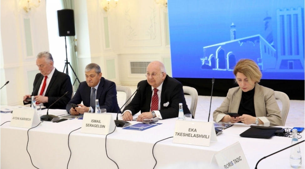 yenidenqurma-sulh-ve-inteqrasiya-enerji-iqtisadiyyat-etraf-muhit-ve-kapital-foto
