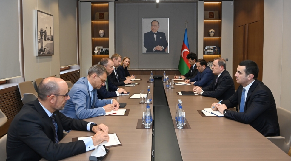 ceyhun-bayramov-tovio-klaarla-ermenistanla-normallashma-prosesini-muzakire-edib