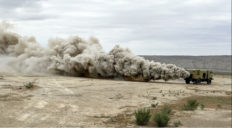 azerbaycan-ordusunda-radiasiya-kimyevi-ve-bioloji-muhafize-bolmelerinin-telimi-kechirilib-fotovideo