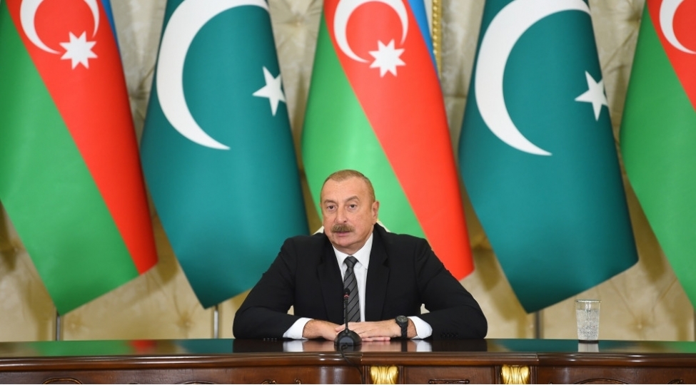 prezident-ilham-eliyev-veten-muharibesi-dovrunde-desteye-gore-pakistanin-bash-nazirine-teshekkur-edib